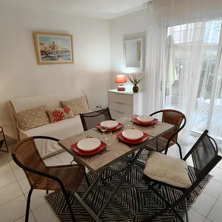 Studio Recent Pres De La Mer Frejus